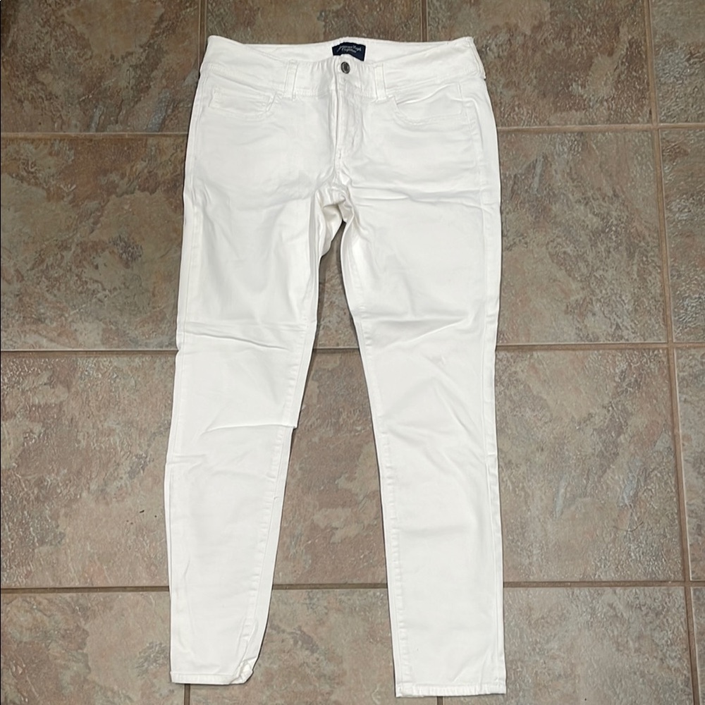 American Eagle White Skinny Stretch Jeans